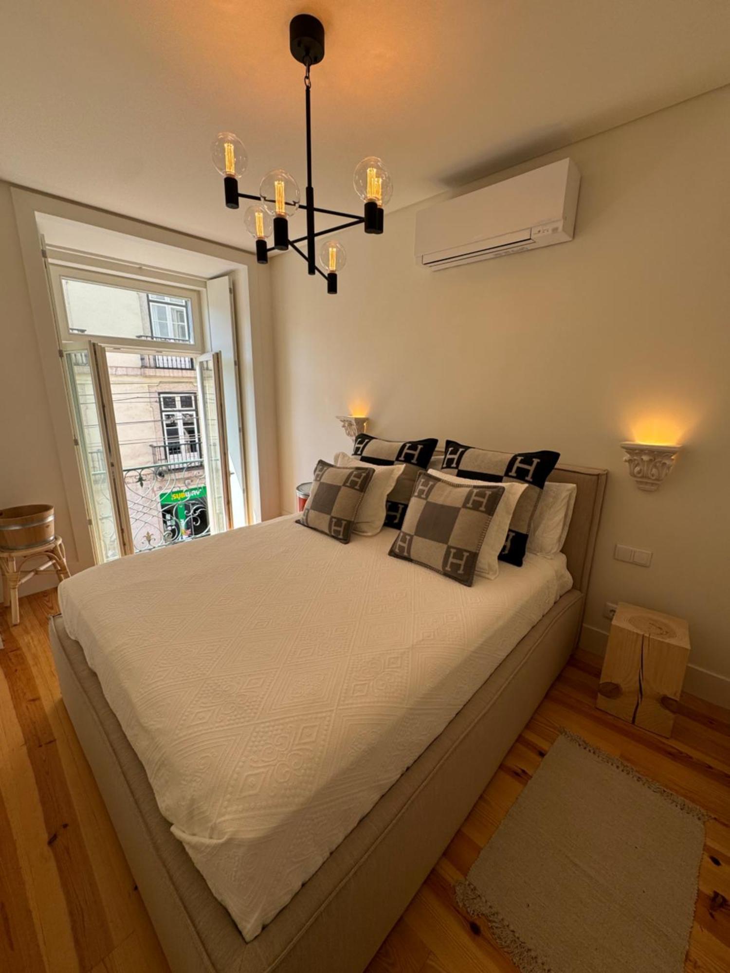 Apartment Chiado Luxury Camoes Lissabon