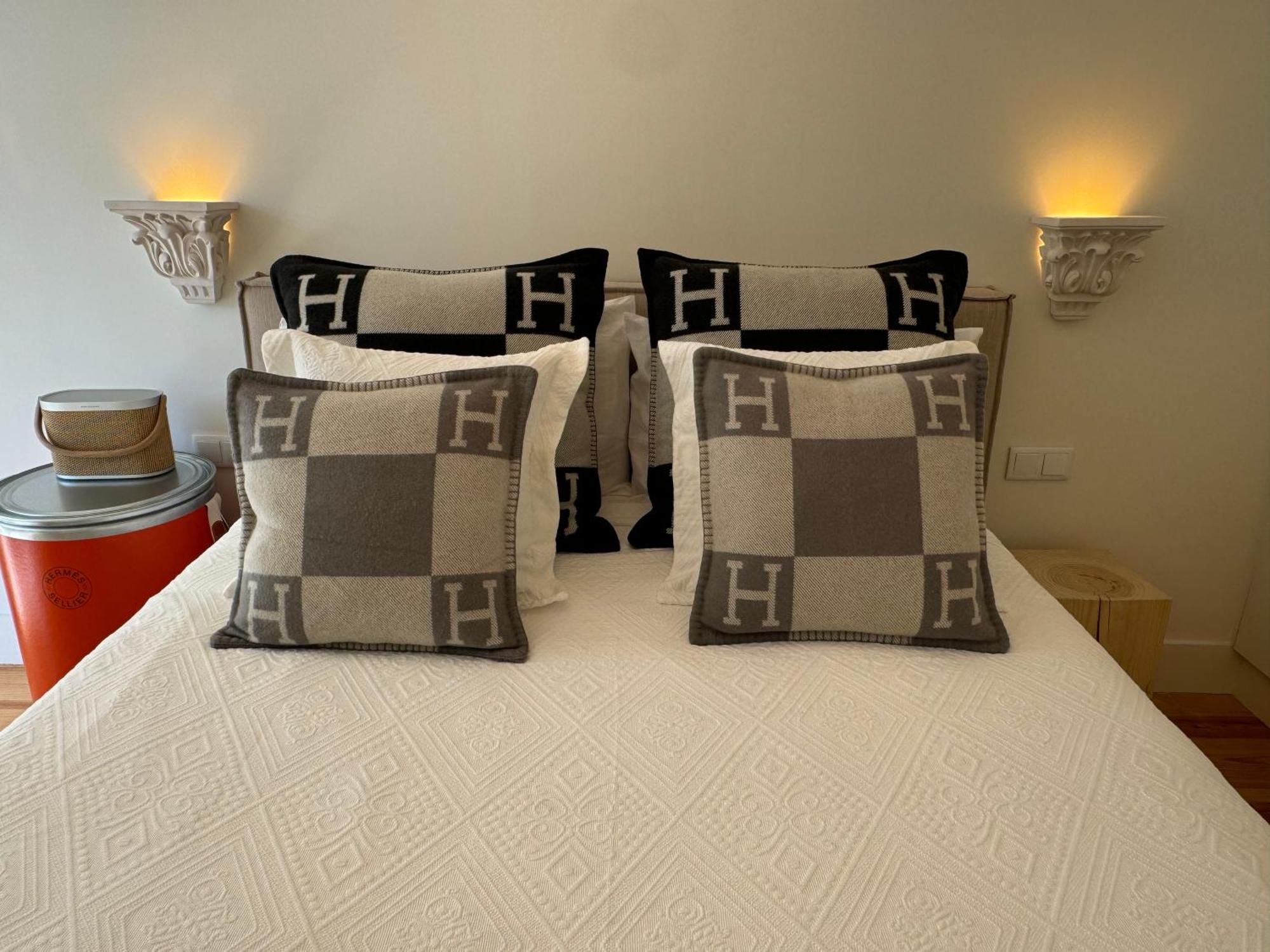 Chiado Luxury Camoes Apartment *